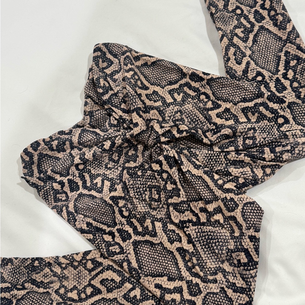 LICI Fit Snake Scrunch leggings